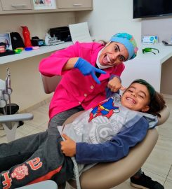 Carolina Oliveira Ortodontista